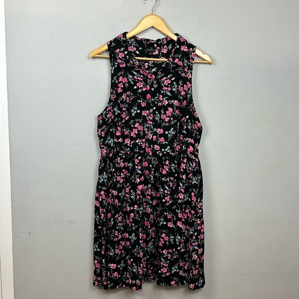 Torrid Floral Button Front Challis Dress 2X - Picture 3 of 14